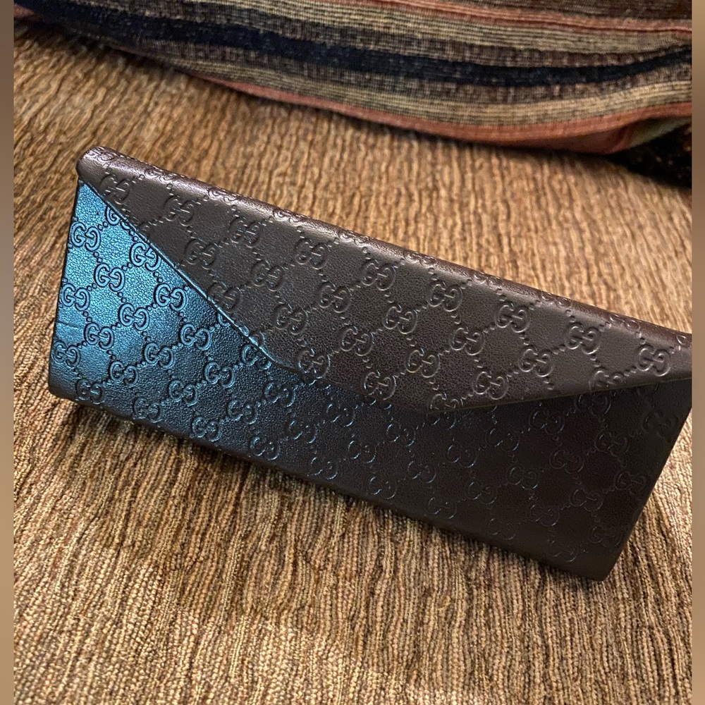 Gucci Eyeglass Tri-fold Case